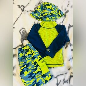 UV Skinz 3 Piece Matching Beach Shirt/Hat/Swimming Trunks Set - Size 4T (Boys)